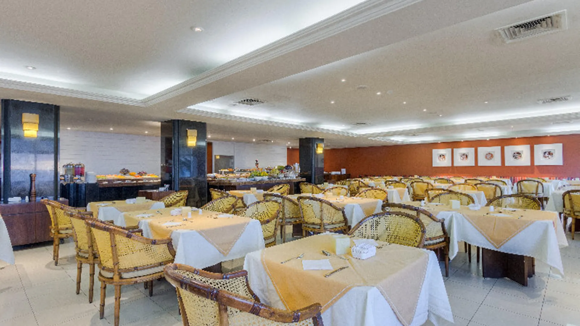 Grand Mercure Recife Boa Viagem 5*,  Brazil